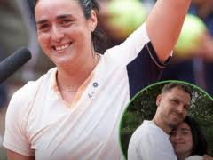 Лазов с убедителен успех в Ньошател