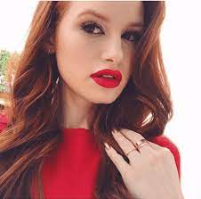 Body doublejosie to archie, after cheryl asked her to help him out with his music the friendship between cheryl blossom and josie mccoy is very close with josie expressing that she would do anything for cheryl. Riverdale S Cheryl Blossom Wears This Shade Of Red Lipstick
