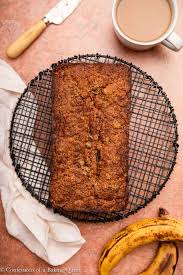Mash the bananas in a mixing bowl, then add in the remaining wet ingredients. Almond Flour Banana Bread Confessions Of A Baking Queen
