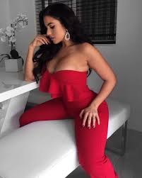 Stephanie Acevedo Women Hairdo Fashion