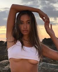 Amber Abara Nude and Sexy Photo Collection - Fappenist