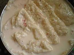 Simple sweet recipes tamil/milk sweet recipes in tamil/milk powder sweet recipes/evening snacks milk powder sweet. Pal Poli A Dish Of Maida Rotis That Are First Deep Fried And Then Immersed In Milk Warmed With Condensed Milk Recipes Grandmas Recipes Diwali Sweets Recipe
