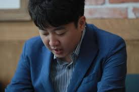 국민의힘 당 대표 선거에 출마한 이준석 후보는 7일 윤석열 전 검찰총장을 야권의 대선 후보군에서 배제하려는 것 아니냐는 나경원 후보의 의혹 제기에 이런 걸 젊은 사람들은 '뇌피셜'이라고 한다. ë³´ìˆ˜ìž¬ê±´ì„ ë¬»ë‹¤ ì´ì¤€ì„ ì „êµ­ ëŒë©° ë‹¹ì›ê°€ìž… ê¶Œìœ í•  ê²ƒ ì§ ë¬¼ í¬ì„í•´ì•¼ ì•„ì£¼ê²½ì œ