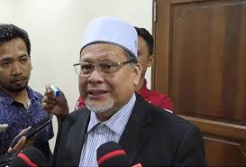 Setiausaha majlis syura ulama pas, datuk nik muhamad zawawi nik salleh akan bertanding di parlimen pasir puteh, bertembung calon barisan • n07 panchor : Kelantan Reps Excos To Get Rm3 000 Rm5 000 Pay Raise Malaysia The Vibes