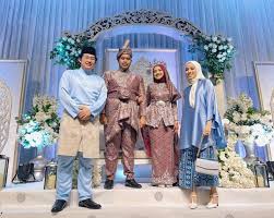 Jahit sendiri baju raya tahun ni, banting. Tak Pernah Belajar Menjahit Anak Tukang Jahit Berjaya Siapkan Sendiri Kaftan Dalam Masa 3 Jam Esoknya Melaram Pergi Kenduri Viral Mstar