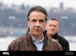 Us navy ship radar hi-res stock photography and images