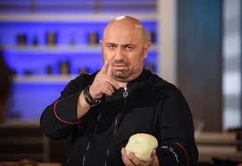 La degustarea probei individuale din ediția 33, sezonul 9 chefi la cuțite, chef dumitrescu și chef bontea se declară. Chefi La CuÈ›ite Cine Va Fi Marele InvingÄƒtor In 2020 Evenimentul Zilei