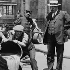 Ken Burns' Prohibition reviewed: a fascinating series about the noble  experiment.