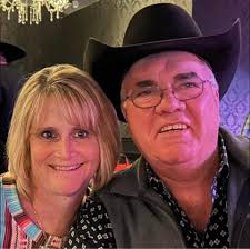 Where do yall take your jeans to get them starched in Amarillo? Best places  in town yall recommend.