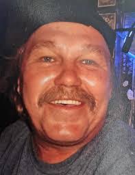 Leila Christopher's Instagram, Twitter & Facebook