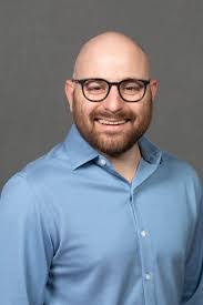 Heath Marshall's Instagram, Twitter & Facebook