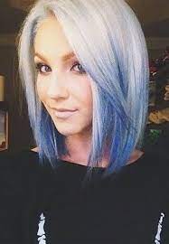 Short White To Blue Reverse Ombre Hair Hairstyle Dyed Hair Beauty Hair Styles Reverse Ombre Hair Short Ombre Hair