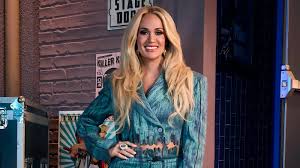 𝗦𝗔𝗬 𝗬𝗘𝗦 𝗜𝗙 𝗬𝗢𝗨 𝗟𝗢𝗩𝗘 Carrie Underwood❤️