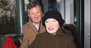 O úmrtí v úterý informovala hereččina sestra silvie marková. Hana Maciuchova Vedle Sveho Doktora Jen Kvete Je To Sen Kazde Zeny Blesk Cz