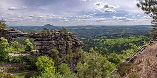 Besonders empfehlenswert ist beispielsweise der süden des landes. Mit Dem Wohnmobil Nach Tschechien Urlaubstipps Fur Das Land Der Vielseitigkeiten