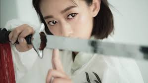 李梨衣名(Leena Lee)