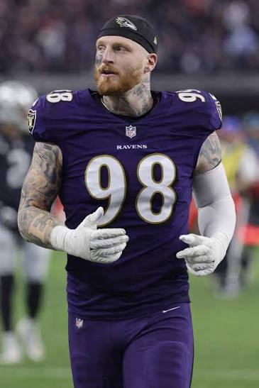 When it comes to the Maxx Crosby trade, the Raiders won. The Raiders  getting two first round picks at a time where they aren't close to  contending or even making the playoffs