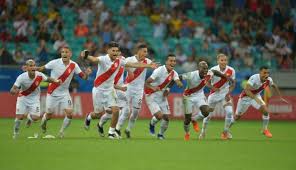 El delantero uruguayo, fiel a su estilo, lanzó un irónico mensaje tras la polémica mano no cobrada a favor de la roja. Peru Vs Uruguay En Vivo Online Mejor Hablar De Ciertas Cosas