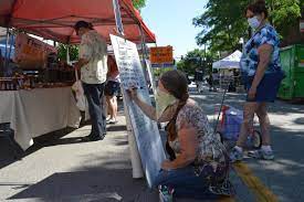Restrictions And Masks Don T Stop Customers From Making The Pilgrimage To The Elgin Farmers Market On Opening Day Chicago Tribune