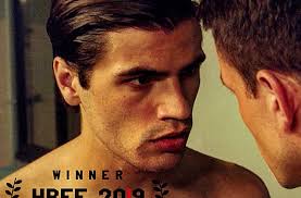 Reviews, Interviews & Features!