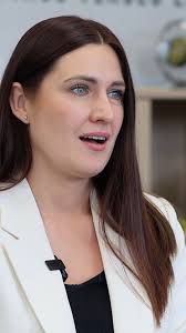 Sekmadienio vakarą kviečiu palaikyti mūsų jaunuosius atlikėjus Igną,  Ovidijų ir Dovydą, kurie kausis finale televizijos projekte „Lietuvos  balsas“ ir pažiūrėti tai, ką šią savaitę jums parengėme ...