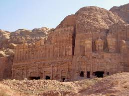 Dalla valle del giordano, al wadi rum, al mar morto. Petra Giordania Mapio Net