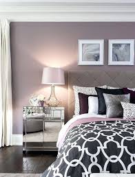 Schlafzimmer Wandfarbe Ideen Wandgestaltung Beige Lila Grunewandfarbe Grau Farbideen Farbgestalt Bedroom Wall Colors Bedroom Interior Home Decor Bedroom