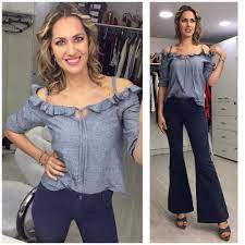 16 de diciembre de 1971) es una periodista y presentadora de televisión argentina. 662 Me Gusta 45 Comentarios Carolina Losada Carolosada En Instagram Gracias Julien Oficial X El Look De Hoyyyy Open Shoulder Tops Fashion Girl