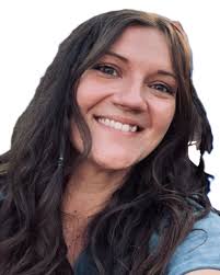 Shelby Buck's Instagram, Twitter & Facebook