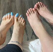 Jen solez feet