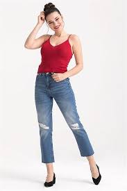 Paca Kesik Boyfriend Pantolon Mavi Moda Stilleri Kadin Giyim Pantolon