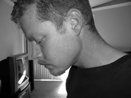 Signal Fire (English Edition) eBook : Broome, B.P.: Amazon.fr: Boutique  Kindle