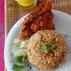 Resep cara membuat nasi goreng yang berbeda dari biasanya? 1