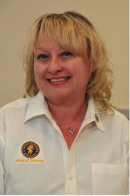 Maryann Neff's Instagram, Twitter & Facebook