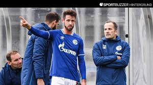 Darstellung der heimbilanz von fc schalke 04 gegen holstein kiel. Schalke 04 Unter Trainer Manuel Baum Die Suche Nach Dem Selbstvertrauen Uth Als Hoffnung Sportbuzzer De