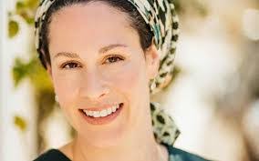 Chaya Fried's Instagram, Twitter & Facebook