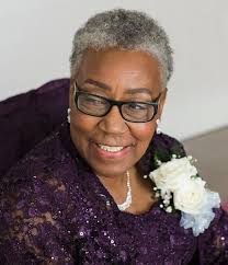 Bernice Holley's Instagram, Twitter & Facebook