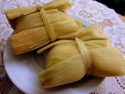 Tamales verde (green tamales) have the same meat and a different sauce made from sour, green hot and flavorful tamales vary by region. Unsere Spanisch Sprachschule In Salta Argentinien Verbum Sprachkurs Spanisch In Buenos Aires Lernen Spanisch In Buenos Aires Spanisch In Buenos Aires Sprachkurse In Argentinien Sprachkurse Spanisch In Argentinien