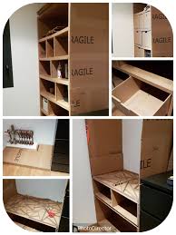 Dressing En Carton Mon 1er Grand Meuble Il A Beaucoup De Defaut Mais C Est Moi Qui L Ai Fait Cardboard Box Diy Diy Cardboard Furniture Cardboard Furniture