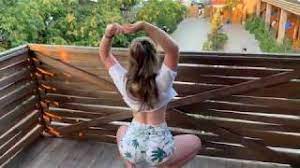 Cathy bulgakova, cathy bulgakova bio, cathy bulgakova age, cathy bulgakova height, cathy bulgakova wiki, cathy bulgakova instagram cathy bulgakova instafitgirls. De La Ghetto Selfie Twerk Dance Youtube