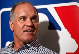 Hall of Fame 2B Ryne Sandberg has died after battling cancer