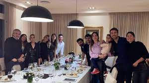 Jun 17, 2021 · lorena castell ha demostrado una vez más que a natural pocas le ganan… la presentadora ha compartido con sus seguidores qué le ha ocurrido después de estar un rato saltando en las camas. Wolu8oijjocxmm