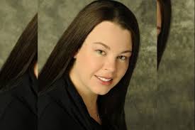 Chuck schumer's two daughters, married elizabeth weiland on sunday in brooklyn, with the couple posing for wedding photos on a bridge over the toxic gowanus. Meet Jennifer Misner Know Ab Out Dustin Diamond S Ex Wife Any Kids Ecelebritymirror Ex Wife Dustin Diamond Celebrity Babies