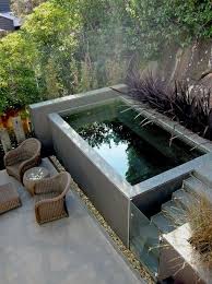 Piscine Dans Un Petit Jardin Idees Et Inspirations Piscine Et Jardin Piscine Hors Sol Design Jardin