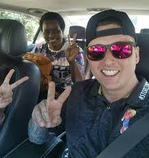 Heather Lull's Instagram, Twitter & Facebook