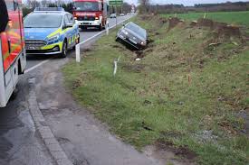 Es ist eine geschichte, die sich so keiner ausdenken kann. Pol Coe Coesfeld Stevede L600 Zwei Verletzte Nach Unfall Presseportal