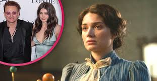 Memphis eve sunny day hewson, known professionally as eve hewson, is an irish actress. Is Eve Hewson Married The Luminaries Star And Bono S Daughter