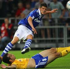 Osta kausikortti ja tule todistamaan suomen parasta jalkapalloa paikan päällä! Hjk Helsinki Welt