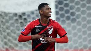 Vitinho (carlos eduardo) e matheus babi (renato. Athletico Pr Anuncia Convocacao Do Lateral Abner Para A Selecao Olimpica