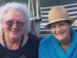 Violet got terminal cancer it for her bucket list please just give $1 thank  you.